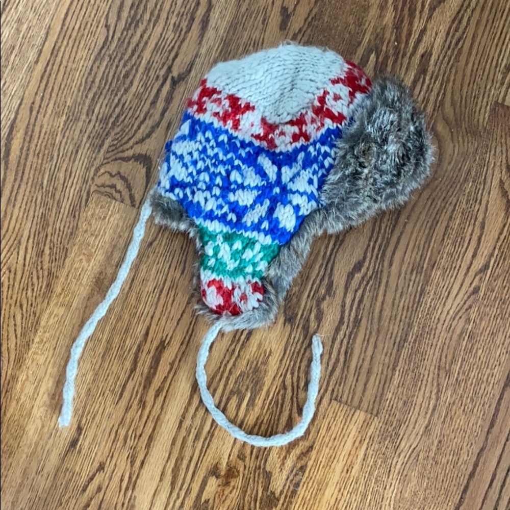 NWOT American Eagle fur hat